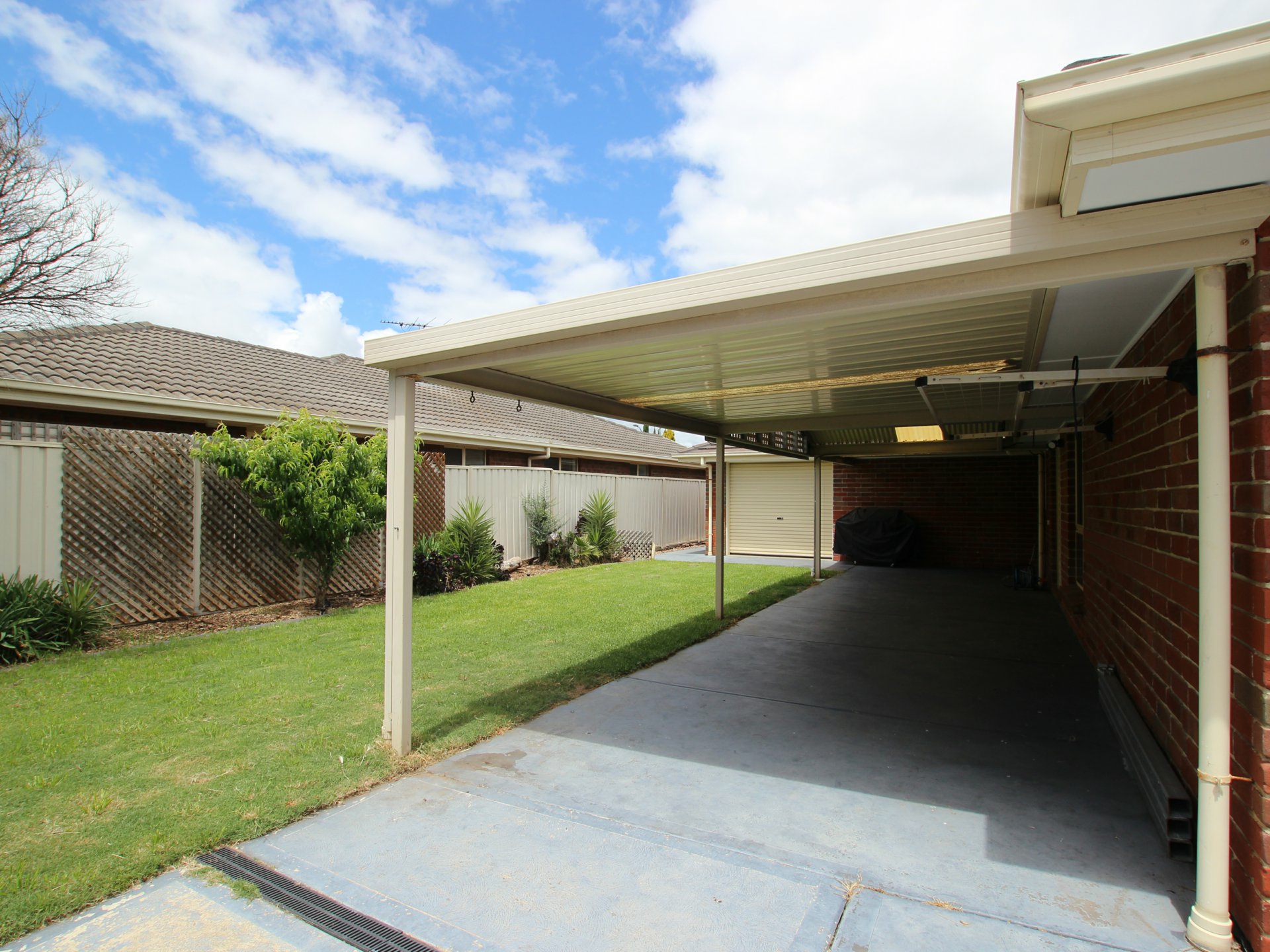 26 Barracoota Crescent — photo 13 of 16