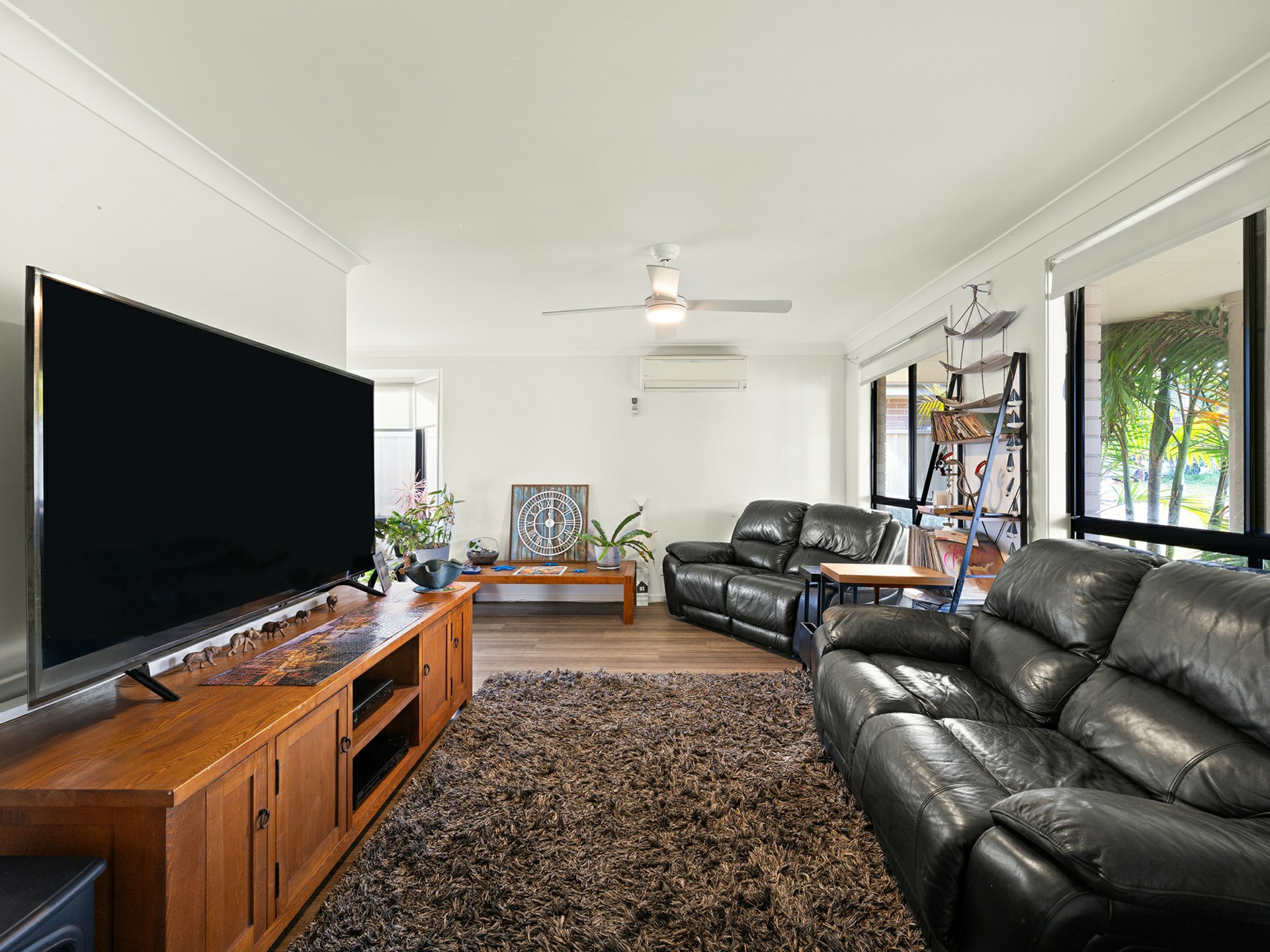 11 Terka Street — photo 3 of 12