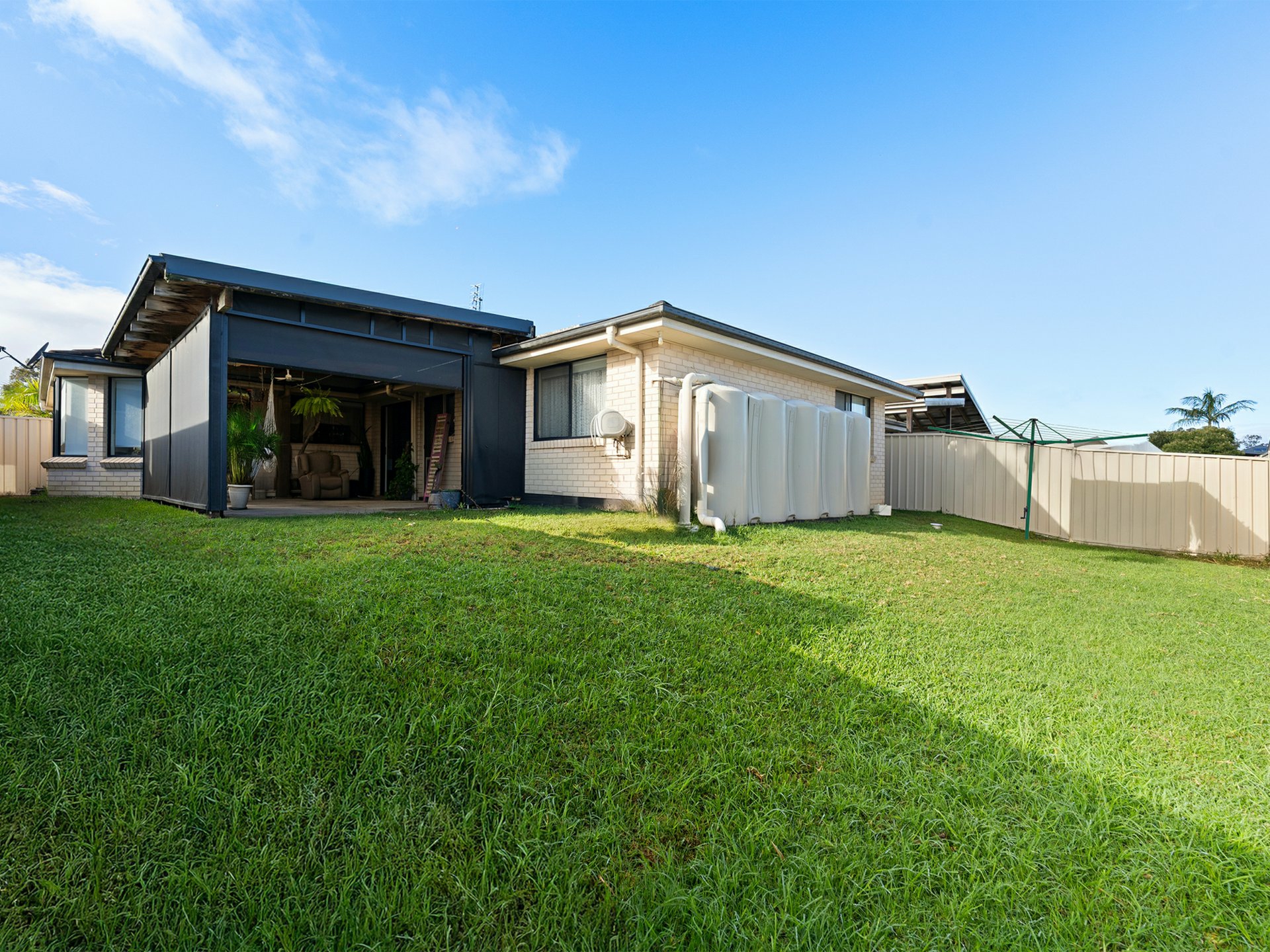11 Terka Street — photo 10 of 12