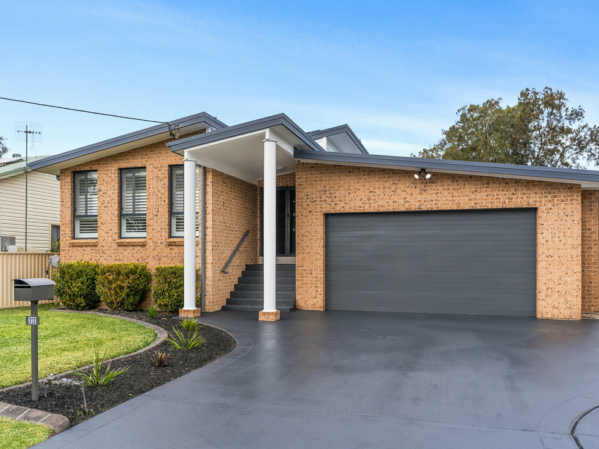 22 Albatross Road — photo 2 of 16
