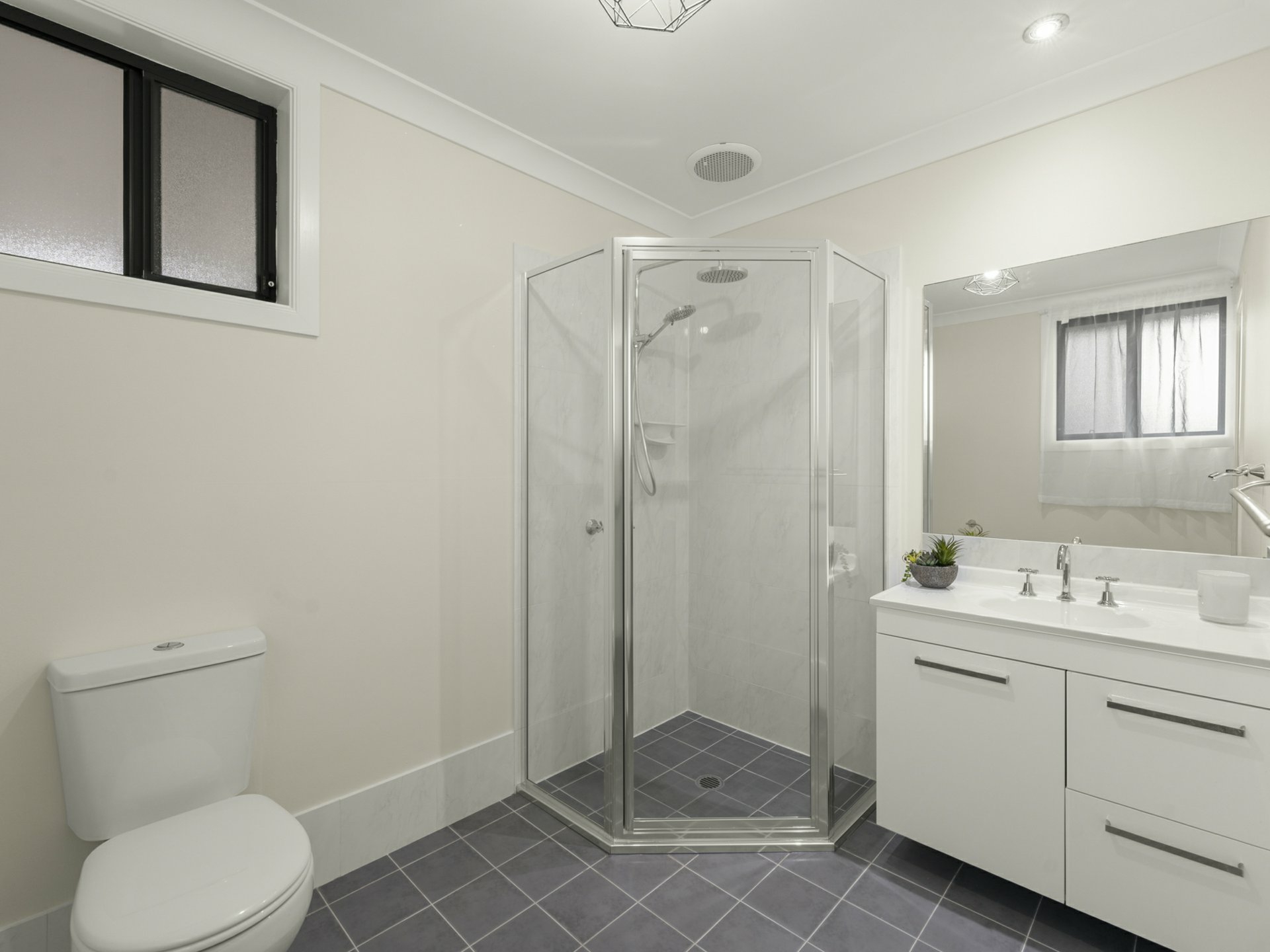 22 Albatross Road — photo 10 of 16
