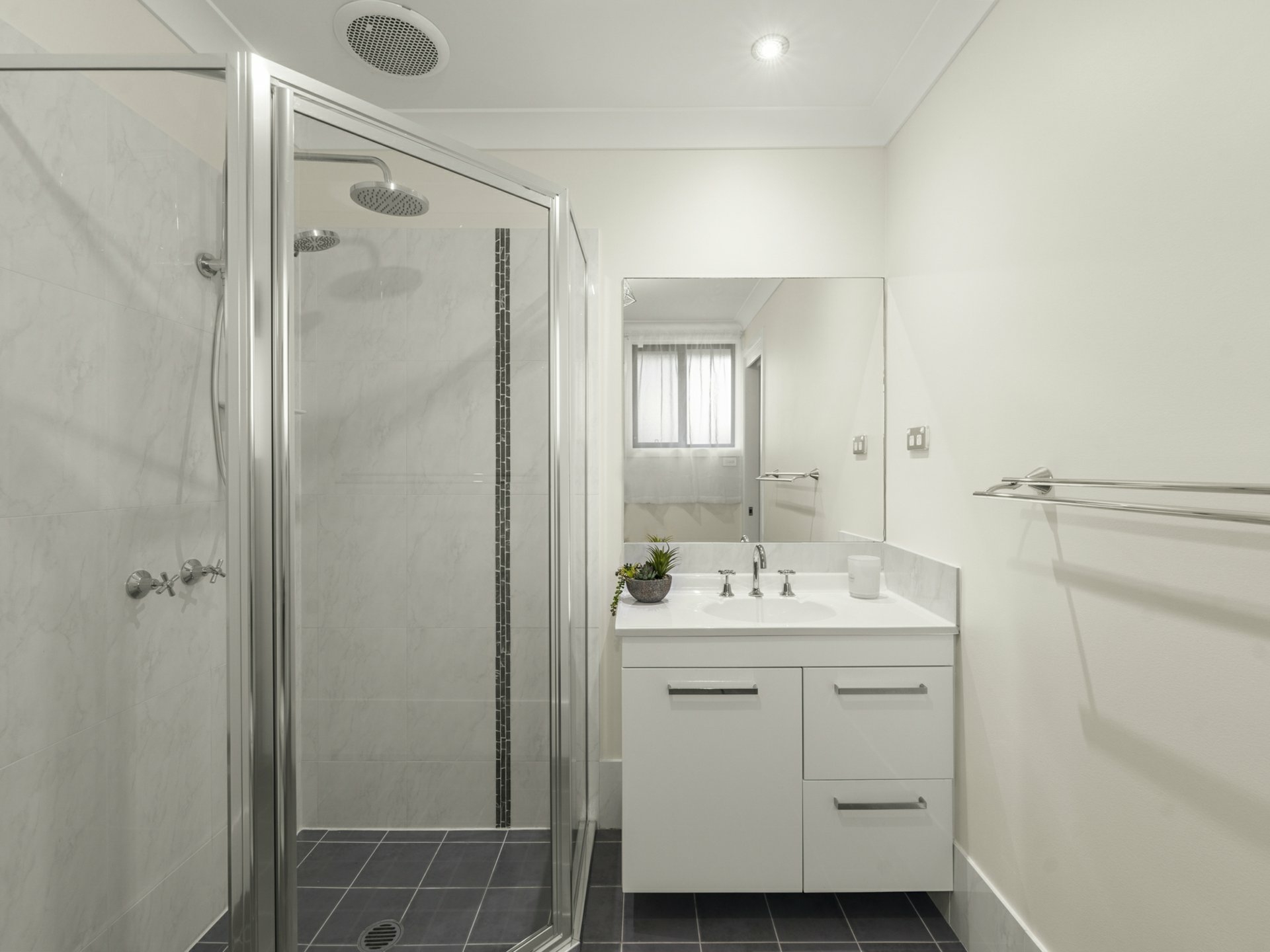 22 Albatross Road — photo 11 of 16