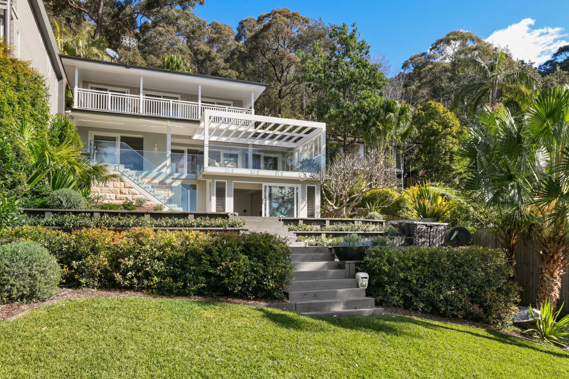 11 Corniche Road — photo 5 of 13