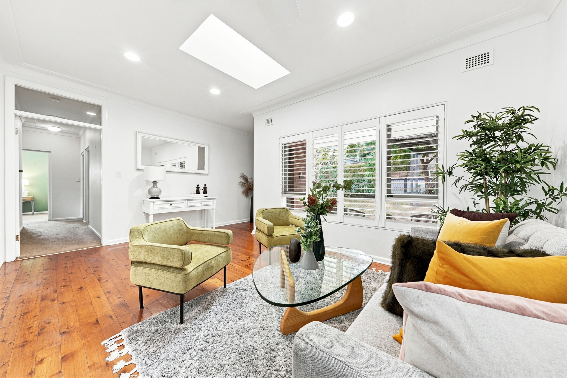 37 Keldie Street — photo 8 of 14