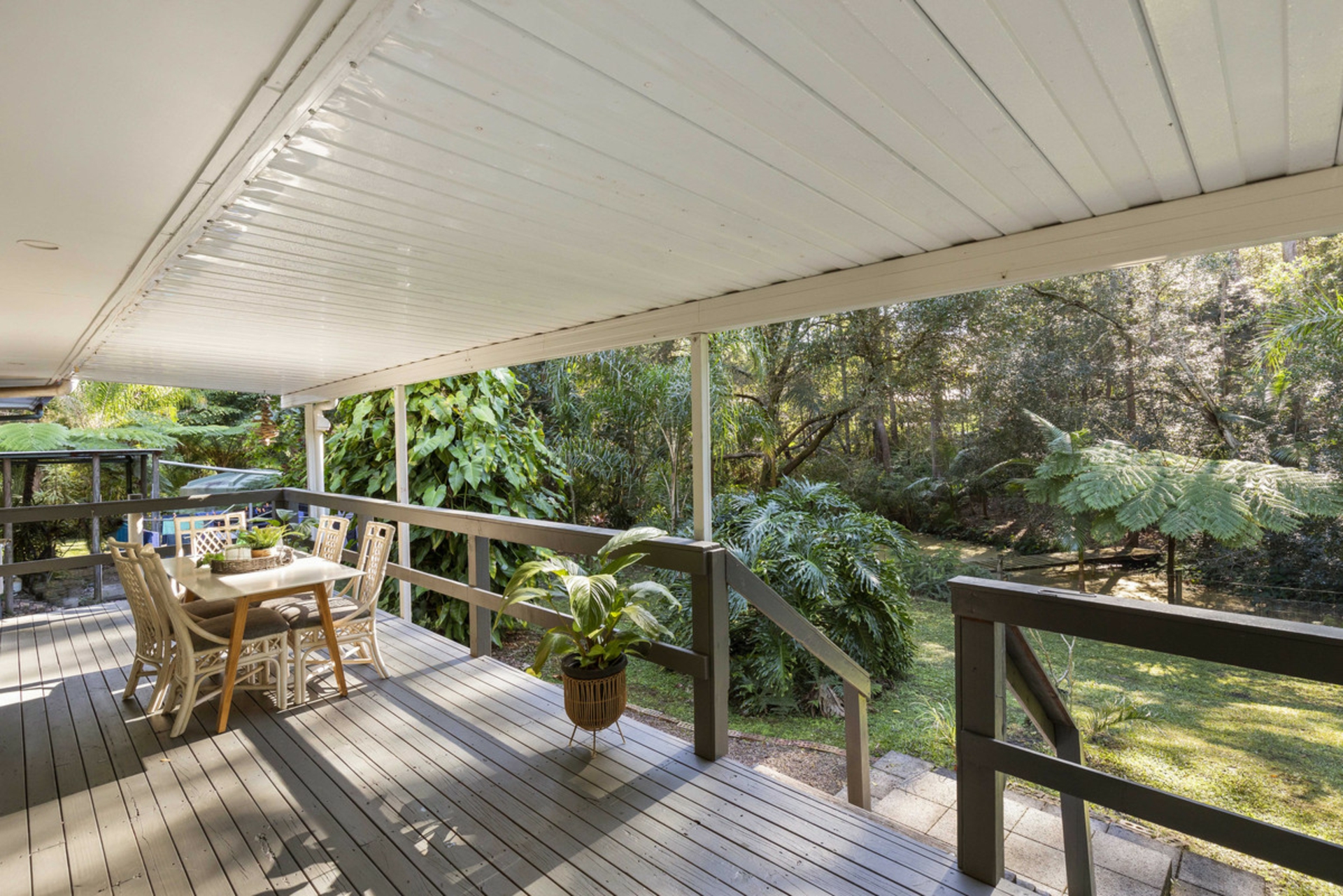 9 Bottlebrush Court — photo 7 of 29