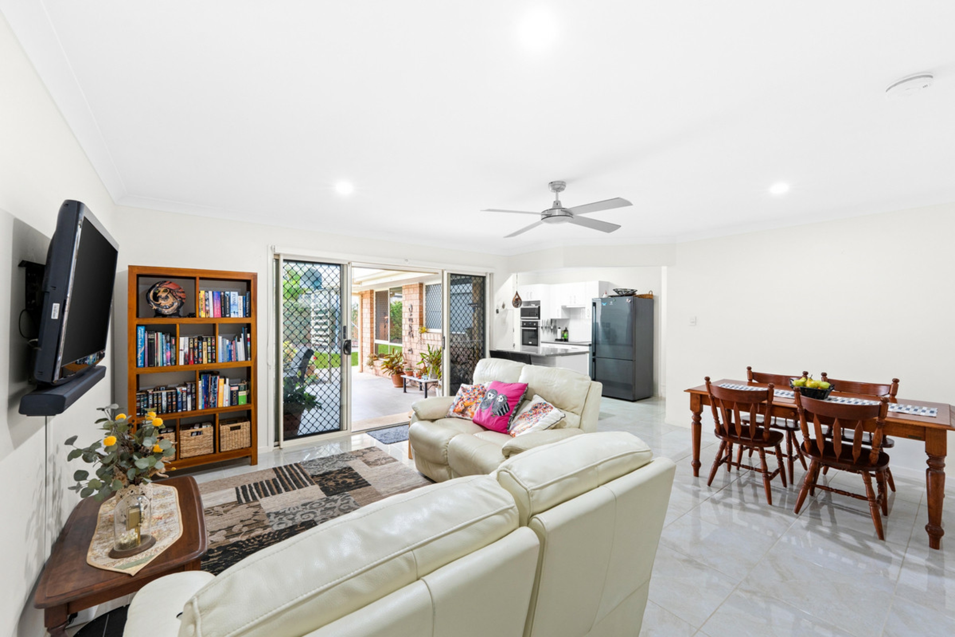 10 Coastal Avenue — photo 15 of 20