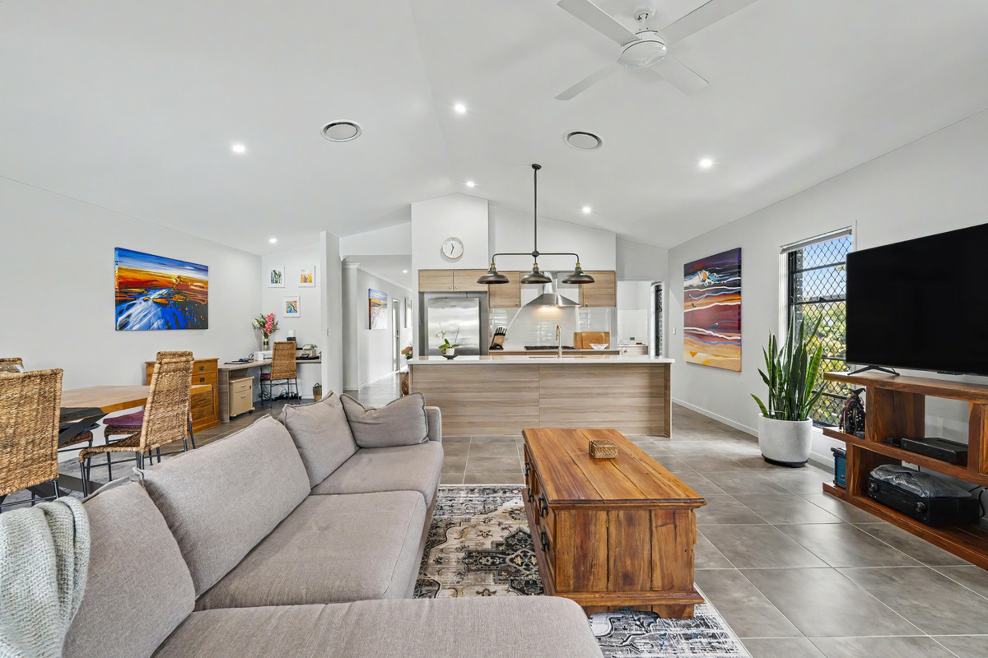 11 Aspect Way — photo 3 of 25