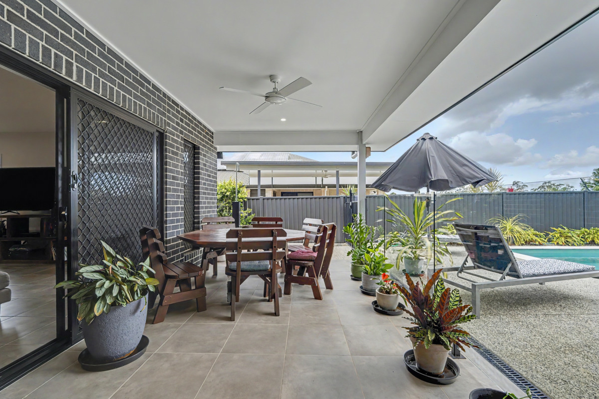 11 Aspect Way — photo 21 of 25