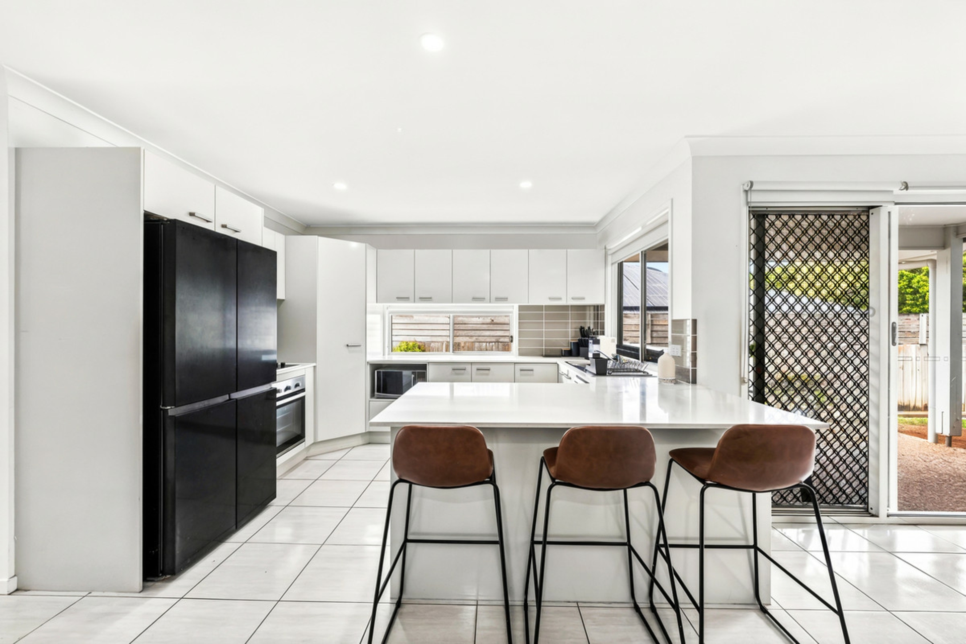 1/7 Rowley Close — photo 4 of 20