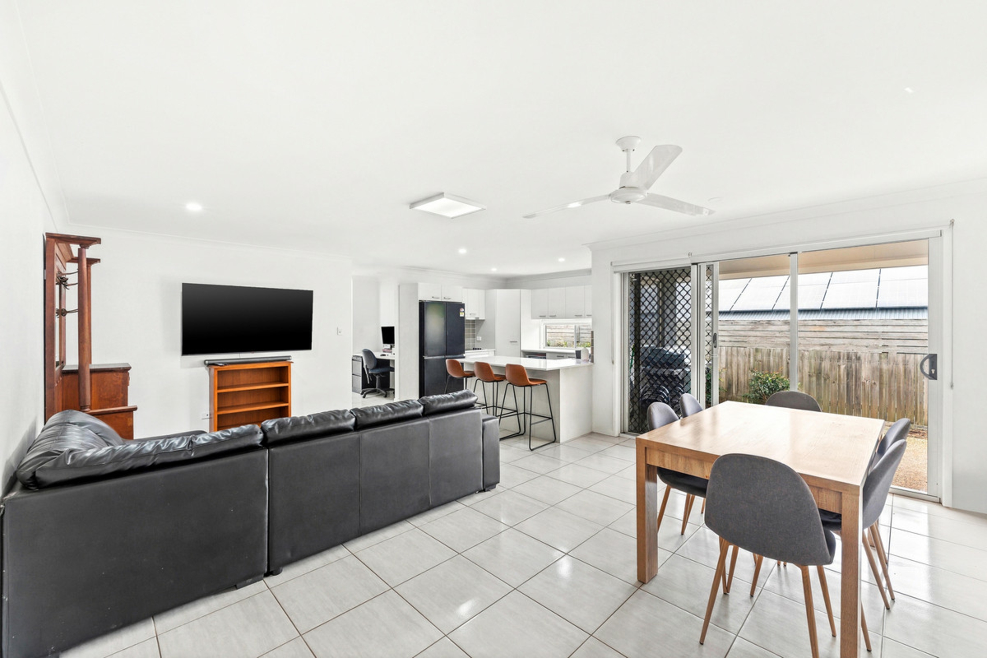 1/7 Rowley Close — photo 5 of 20
