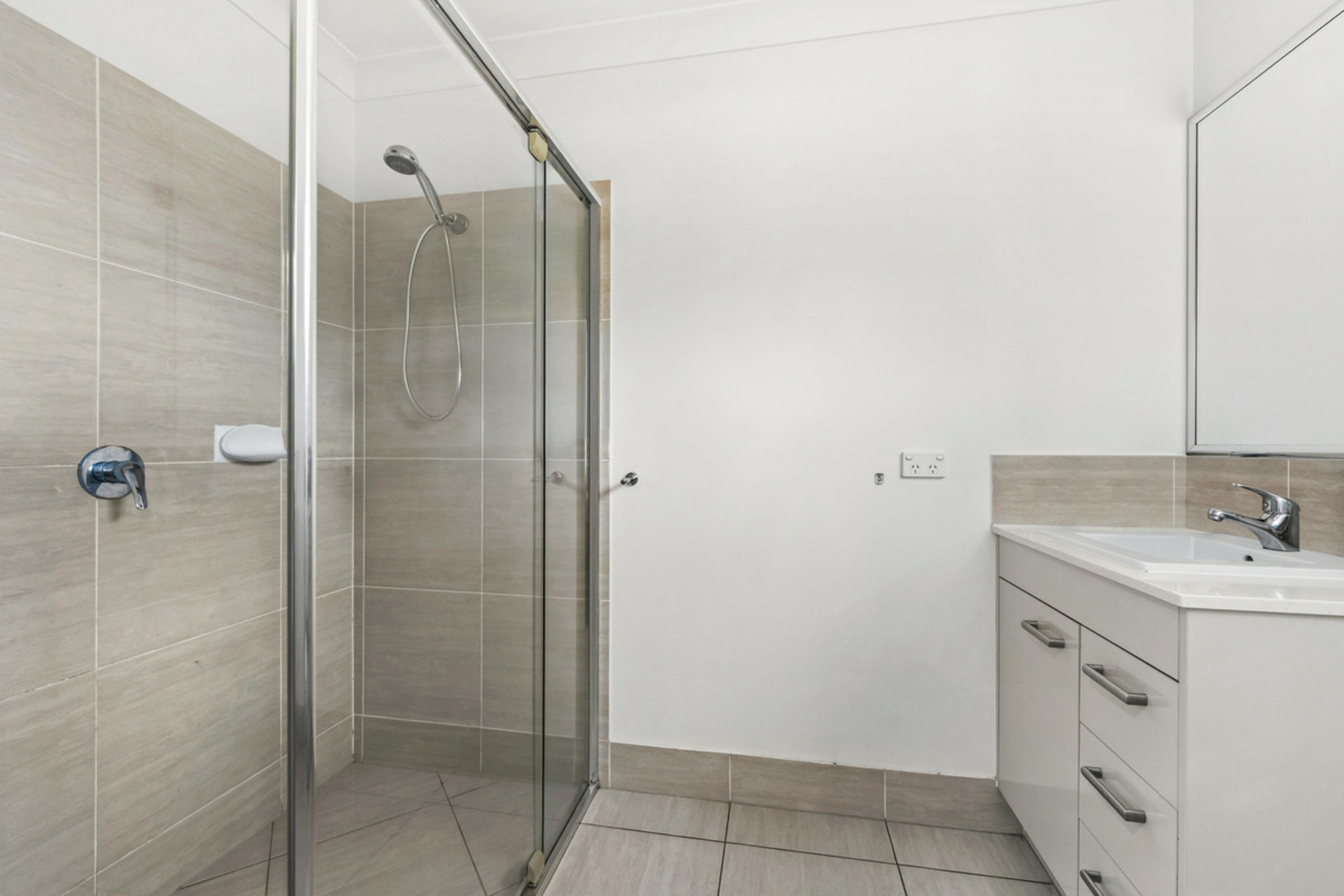 1/7 Rowley Close — photo 10 of 20