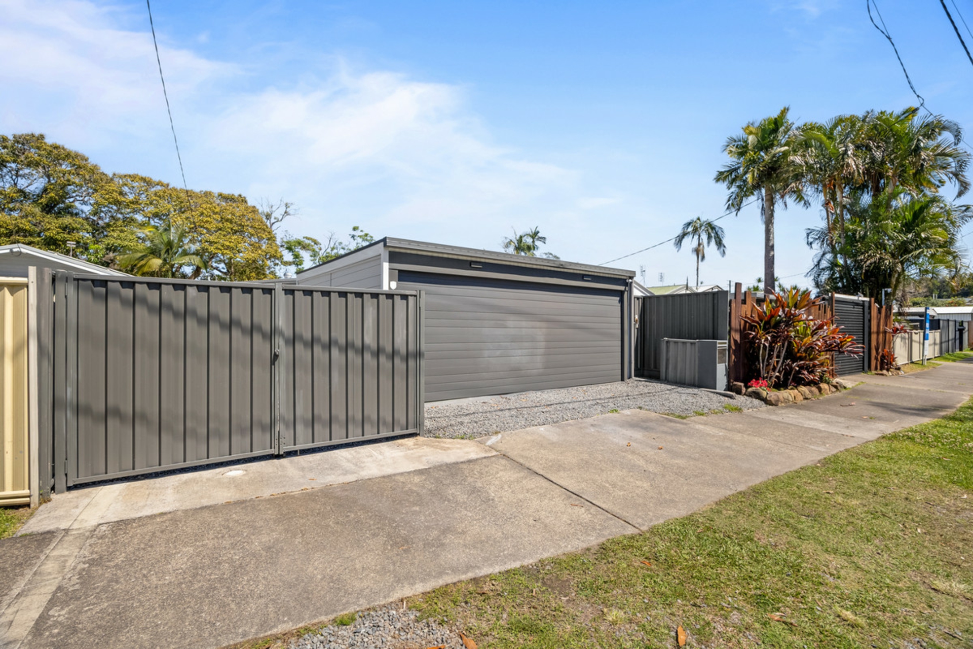 34 Jones Street — photo 7 of 19