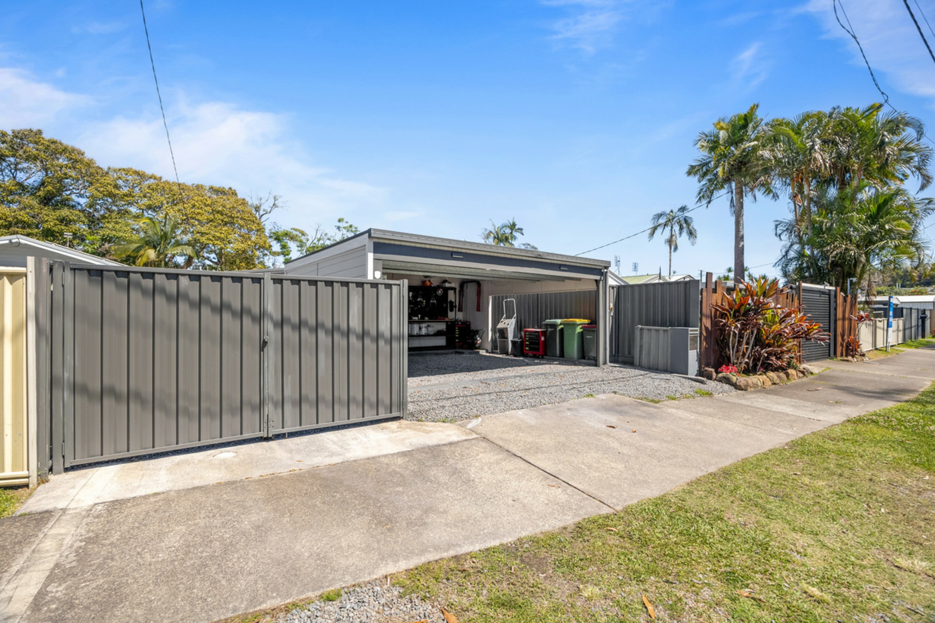 34 Jones Street — photo 8 of 19
