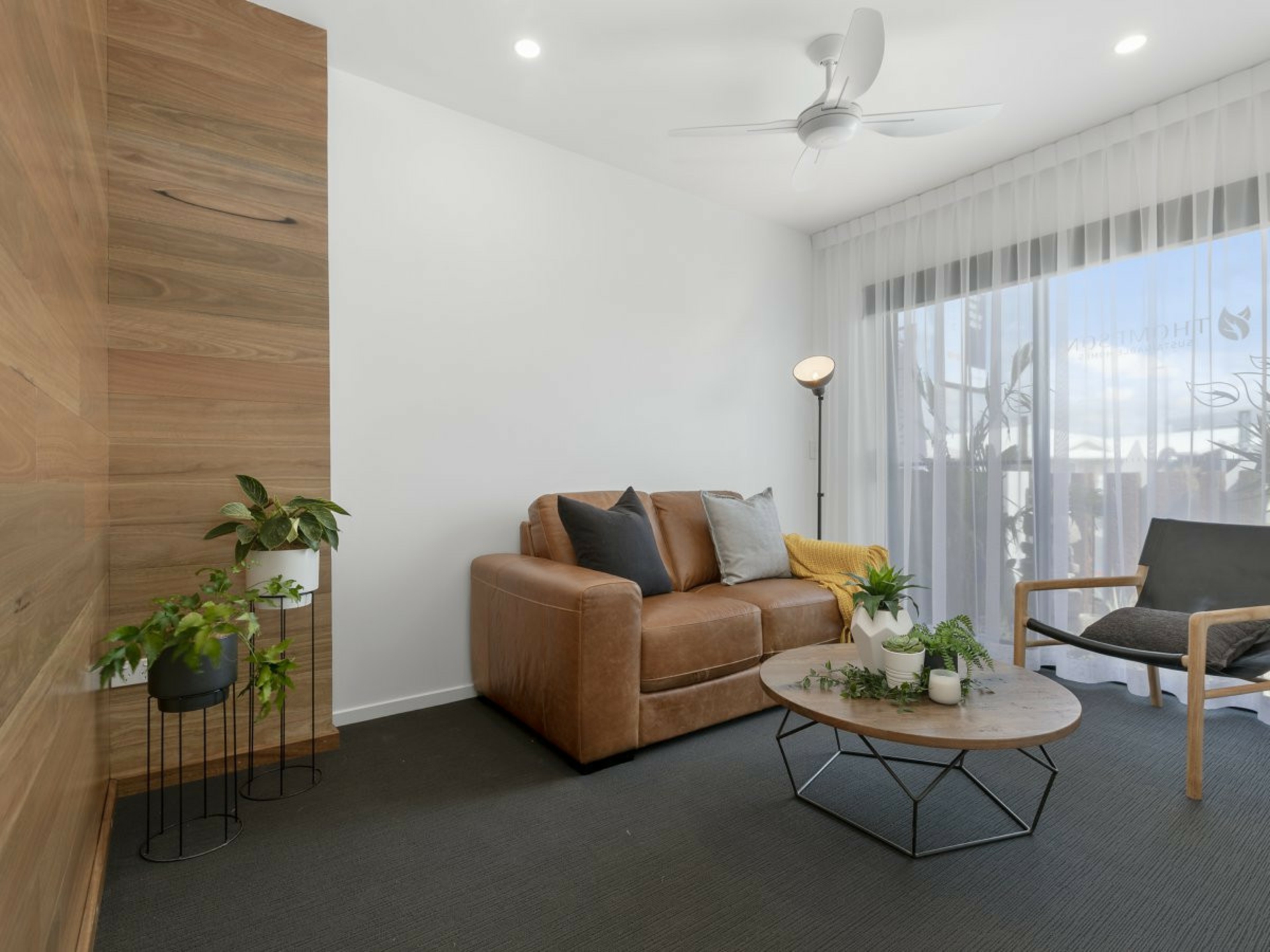 29 Leslie Crescent — photo 6 of 15