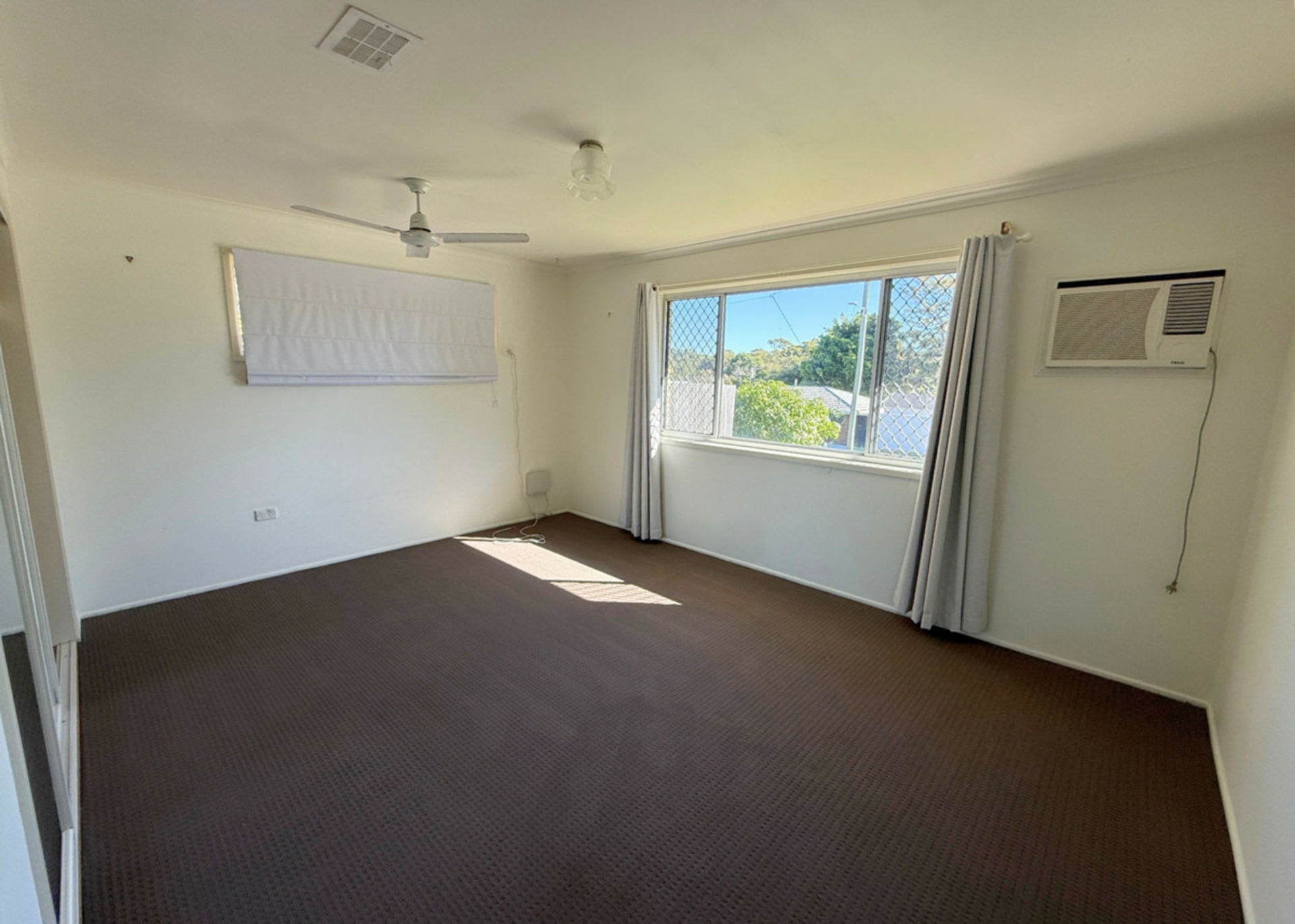 16 Pinaroo Street — photo 6 of 12