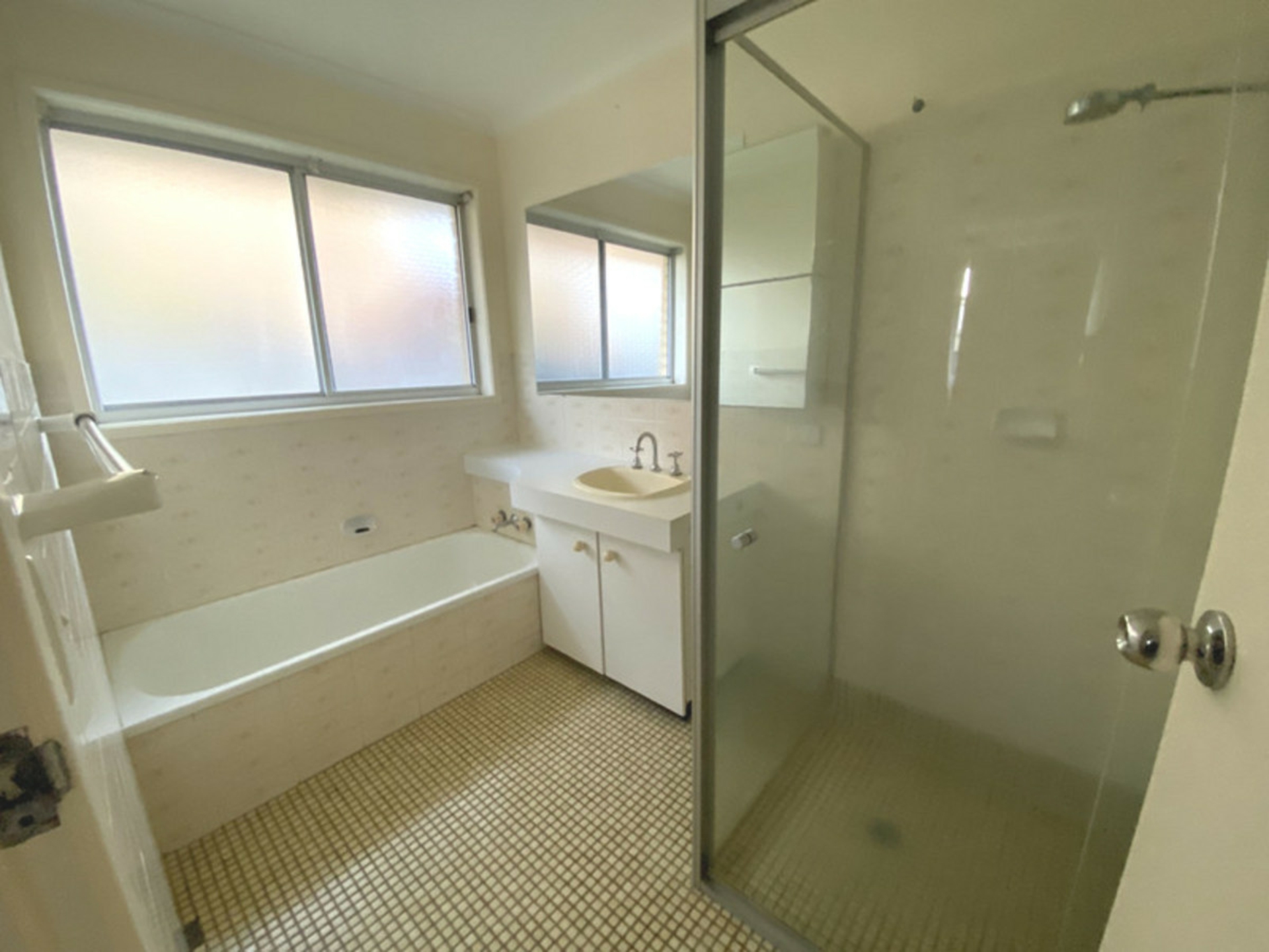 16 Pinaroo Street — photo 10 of 12